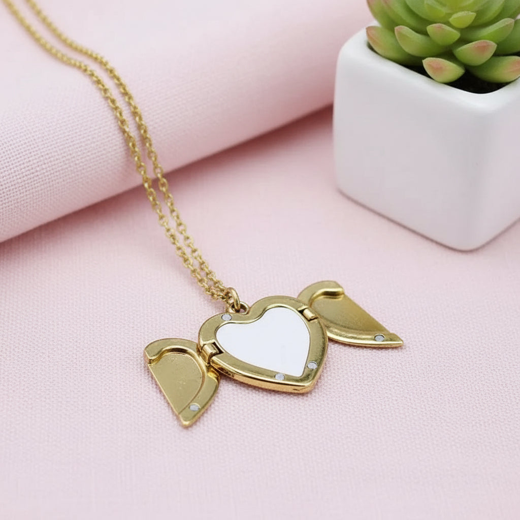 Angel wing necklace