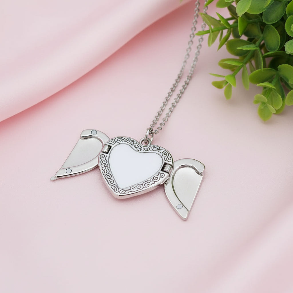 Angel wing necklace