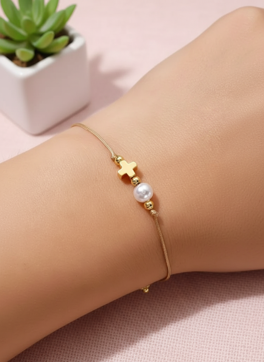 Women's cross element adjustable bracelet